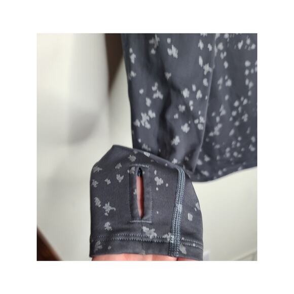 Under Armour UA cold gear grey long sleeve 1/2 half zip pullover jacket - small - Picture 5 of 5